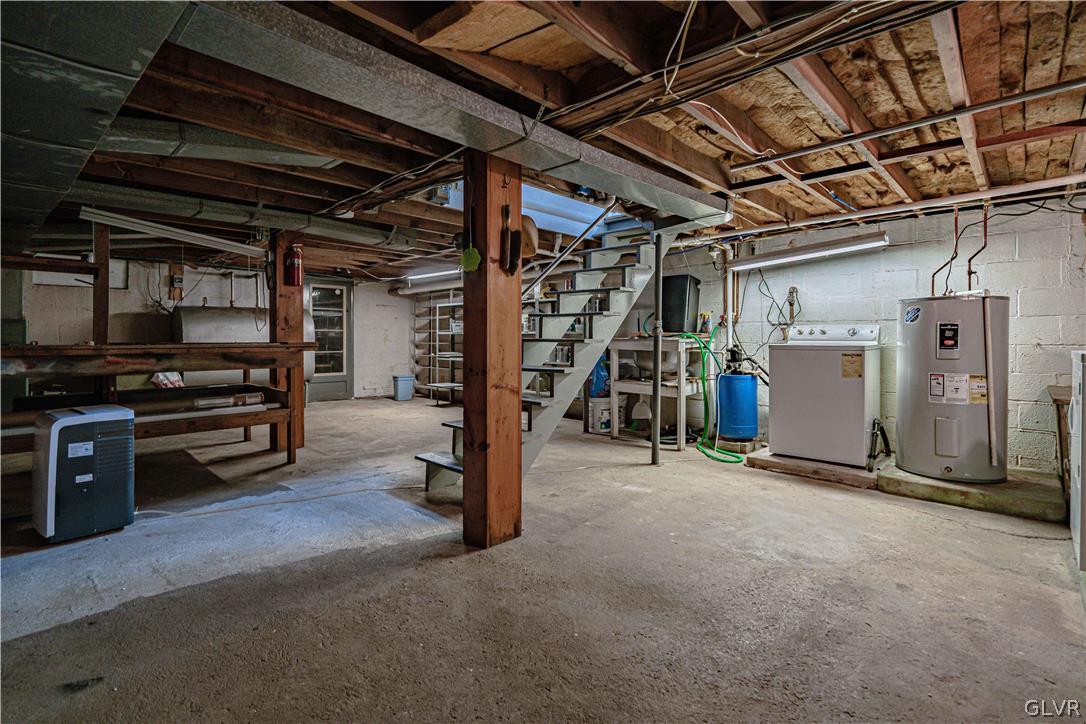 5573 Emmaus Road Emmaus, PA 18049 - Photo 20 of 33 Basement