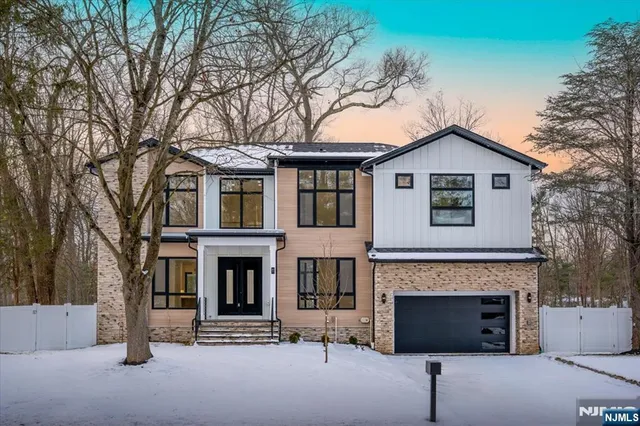 $2,499,000 | 83 Falcon Road, Livingston, NJ 07039