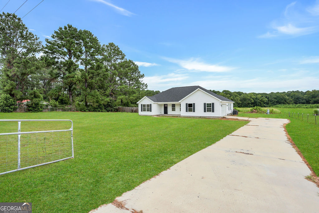 3185 Old Riggs Mill Road Statesboro, GA 30458 - Photo 3 of 42 Gallery Image 3