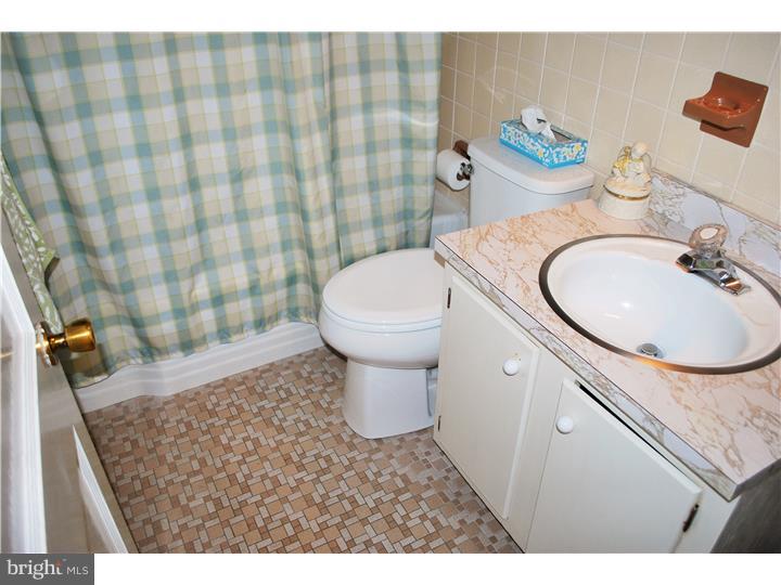 40 Barbara Road Hatboro, PA 19040 - Photo 11 of 19