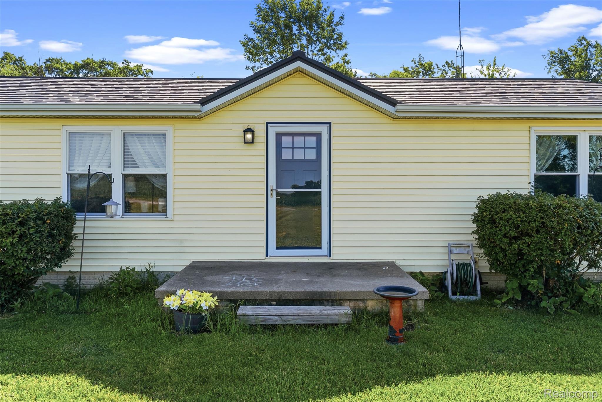 13325 South Beyer Road Birch Run, MI 48415 - Photo 12 of 46 13_dsc00569.jpg