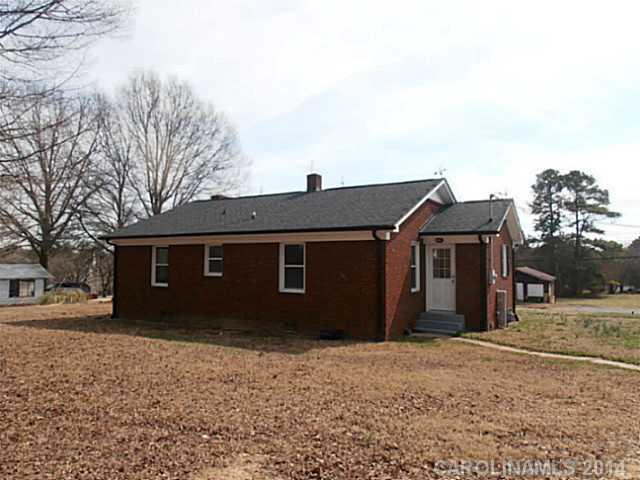 2207 Centergrove Road Kannapolis, NC 28083 - Photo 2 of 11 Gallery Image 2