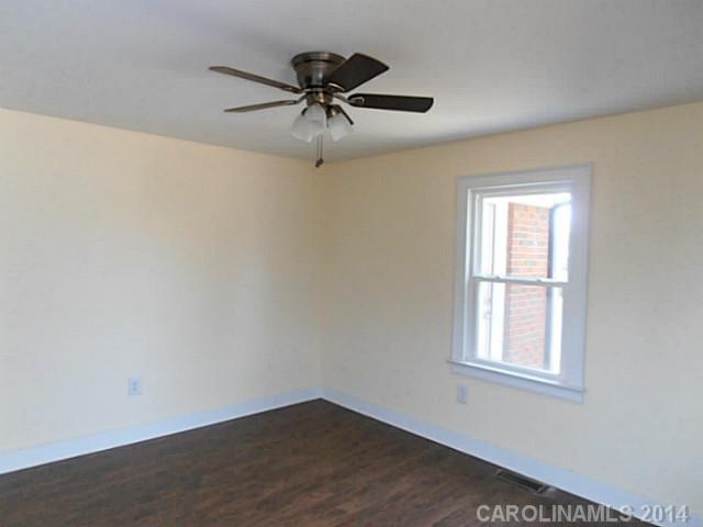 2207 Centergrove Road Kannapolis, NC 28083 - Photo 9 of 11 Gallery Image 9