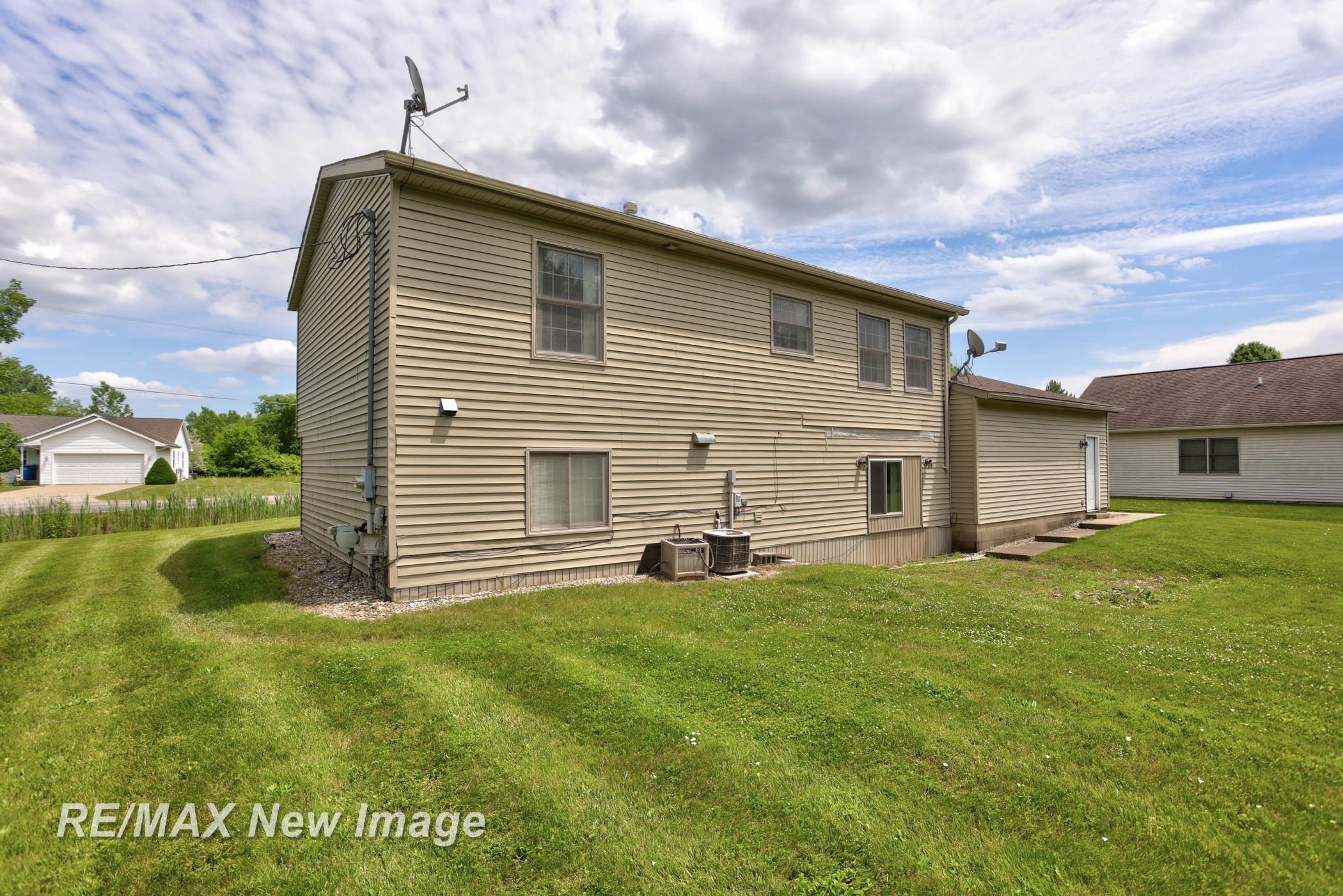 3535 Hermansau Road Saginaw, MI 48603 - Photo 38 of 44 50179860-7fa4d4cf-b7d9-4f12-9b50-eb5a7c36aad3.JPG