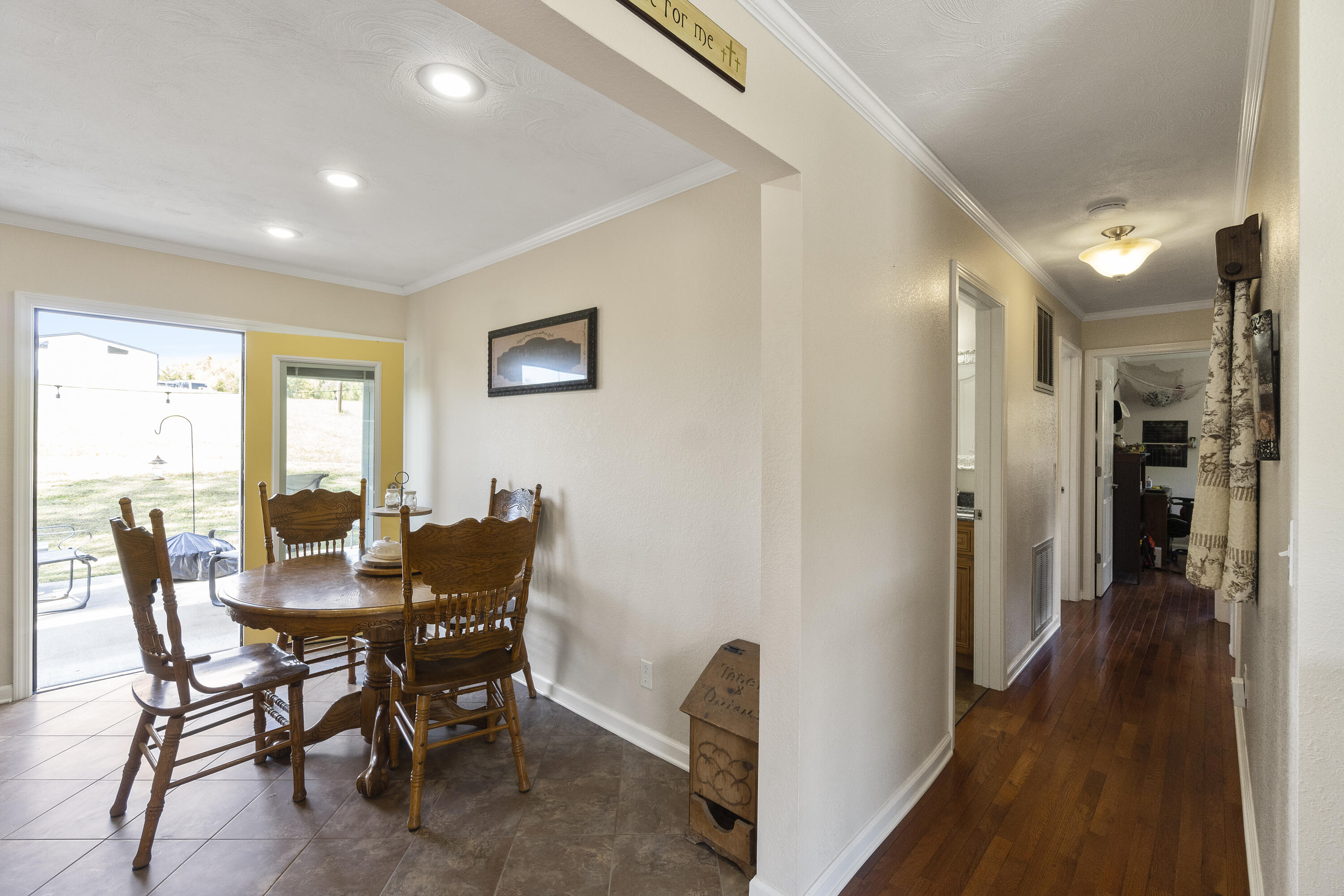 1480 Reynolds Hollow Road Greeneville, TN 37745 - Photo 14 of 35 DSC05510