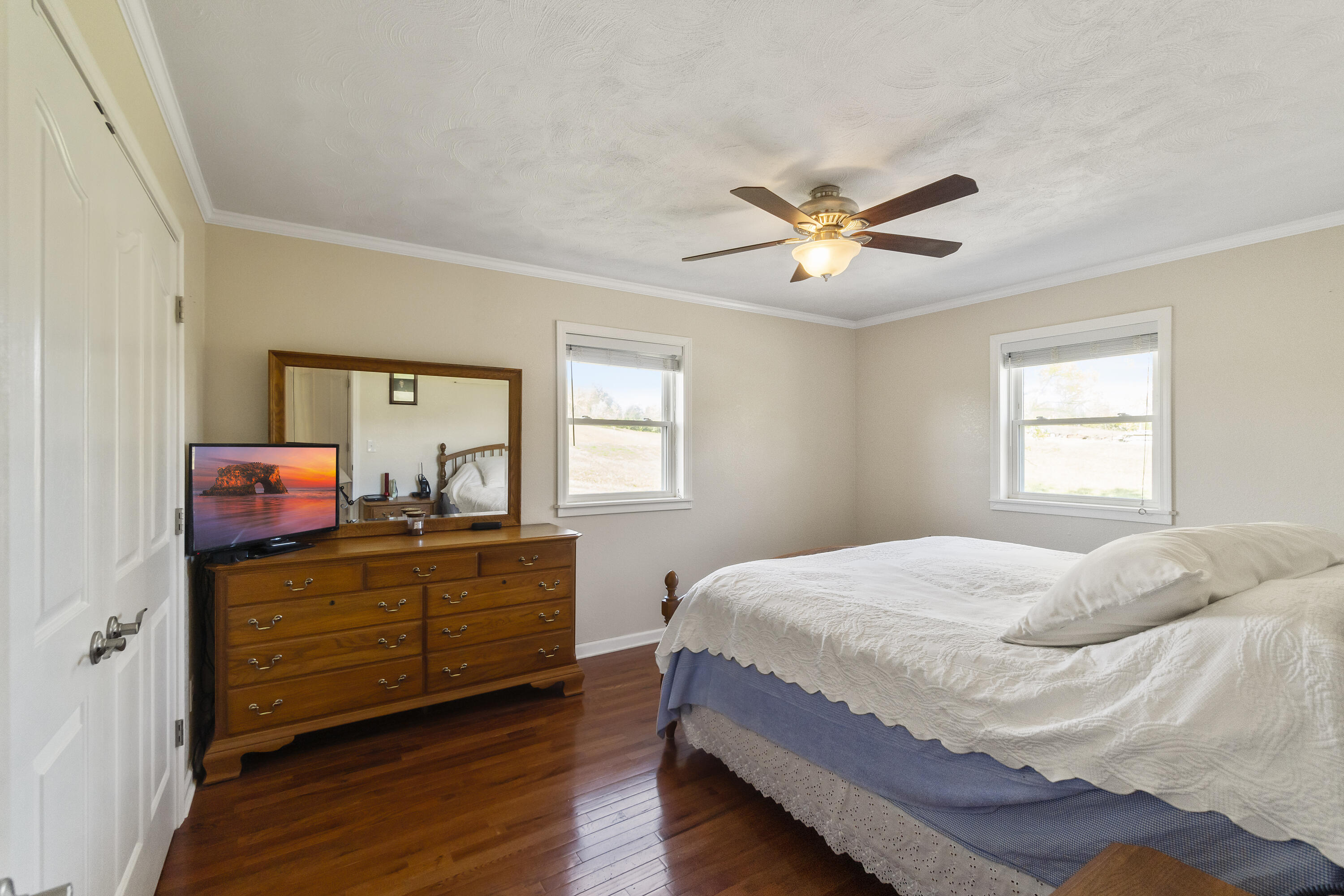 1480 Reynolds Hollow Road Greeneville, TN 37745 - Photo 22 of 35 DSC05543