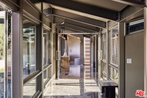 $24,500,000 | 5900 Bonsall Drive, Malibu, CA 90265