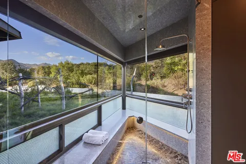 $24,500,000 | 5900 Bonsall Drive, Malibu, CA 90265