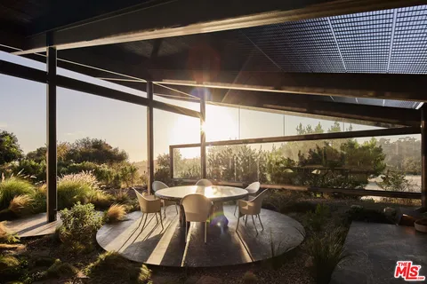 $24,500,000 | 5900 Bonsall Drive, Malibu, CA 90265