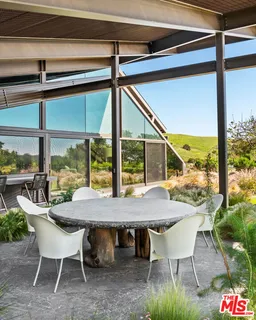 $24,500,000 | 5900 Bonsall Drive, Malibu, CA 90265