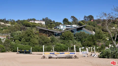 $24,500,000 | 5900 Bonsall Drive, Malibu, CA 90265