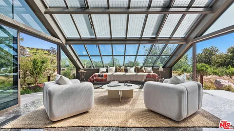 $24,500,000 | 5900 Bonsall Drive, Malibu, CA 90265
