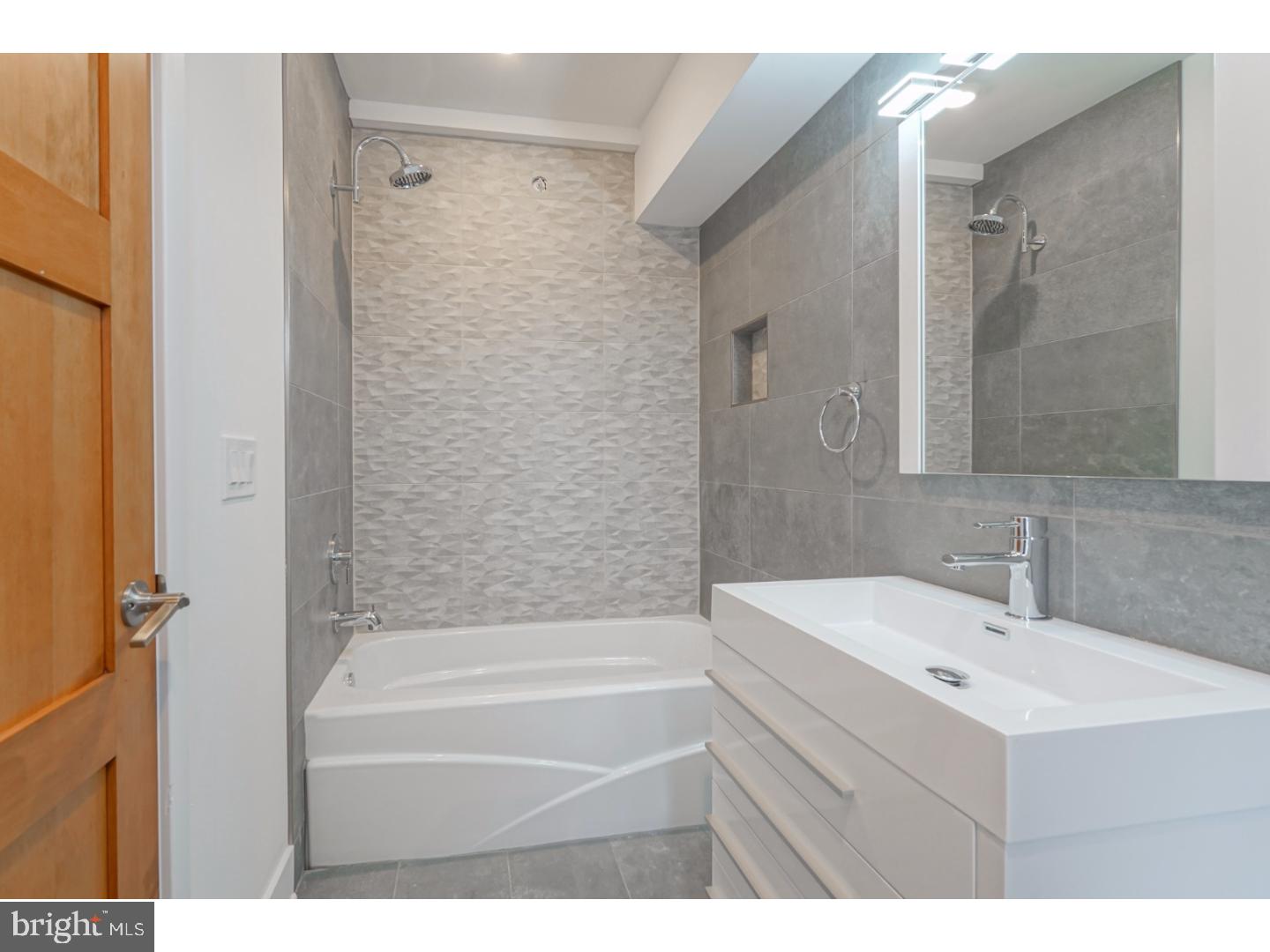1634 Ridge Avenue, Unit D Philadelphia, PA 19130 - Photo 20 of 24 Gallery Image 20