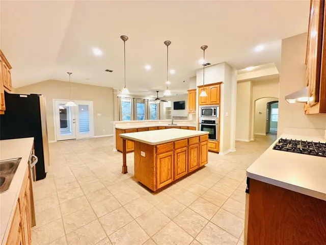 $4,350 | 1924 Countryside Drive, Denton, TX 76208