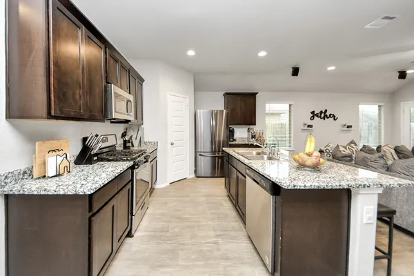 $300,000 | 6806 Amber Clf Lane, Richmond, TX 77469