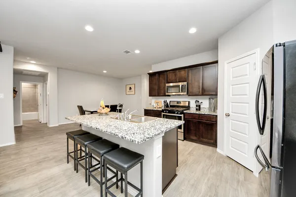 $300,000 | 6806 Amber Clf Lane, Richmond, TX 77469