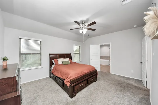 $300,000 | 6806 Amber Clf Lane, Richmond, TX 77469