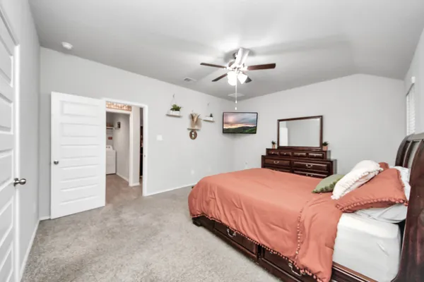 $300,000 | 6806 Amber Clf Lane, Richmond, TX 77469