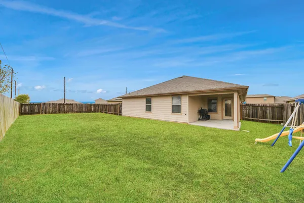 $300,000 | 6806 Amber Clf Lane, Richmond, TX 77469
