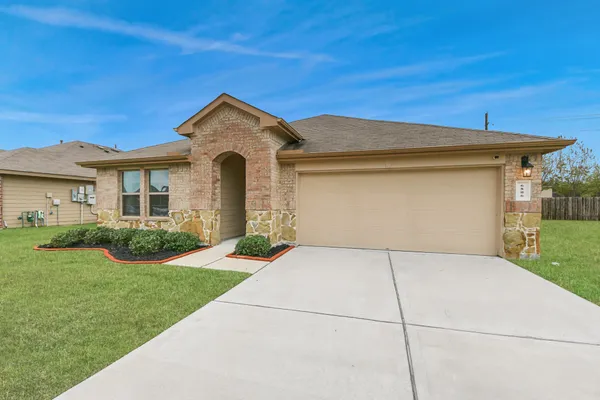 $300,000 | 6806 Amber Clf Lane, Richmond, TX 77469