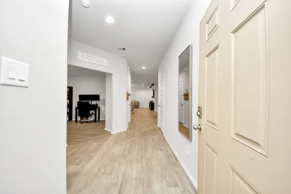 $300,000 | 6806 Amber Clf Lane, Richmond, TX 77469