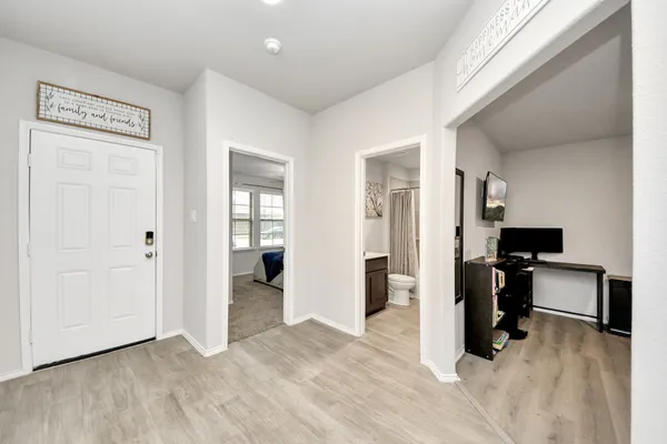 $300,000 | 6806 Amber Clf Lane, Richmond, TX 77469