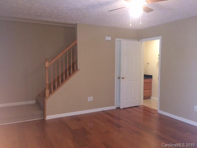 309 Tanbridge Road, Unit 56 Swannanoa, NC 28778 - Photo 4 of 16 Gallery Image 4