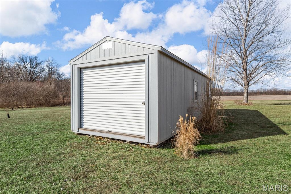 325 Spring Valley Drive Winfield, MO 63389 - Photo 20 of 21