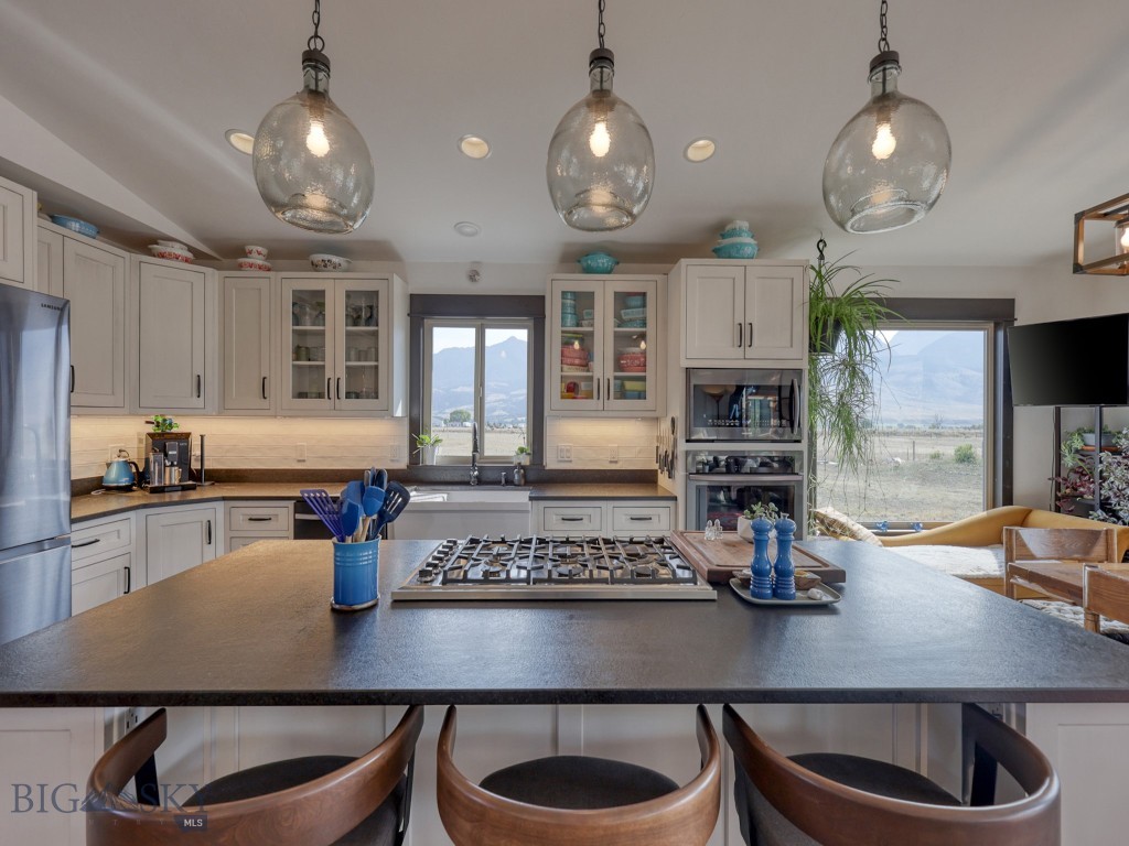 80 Glengarry Road Livingston, MT 59047 - Photo 8 of 79 Kitchen Area