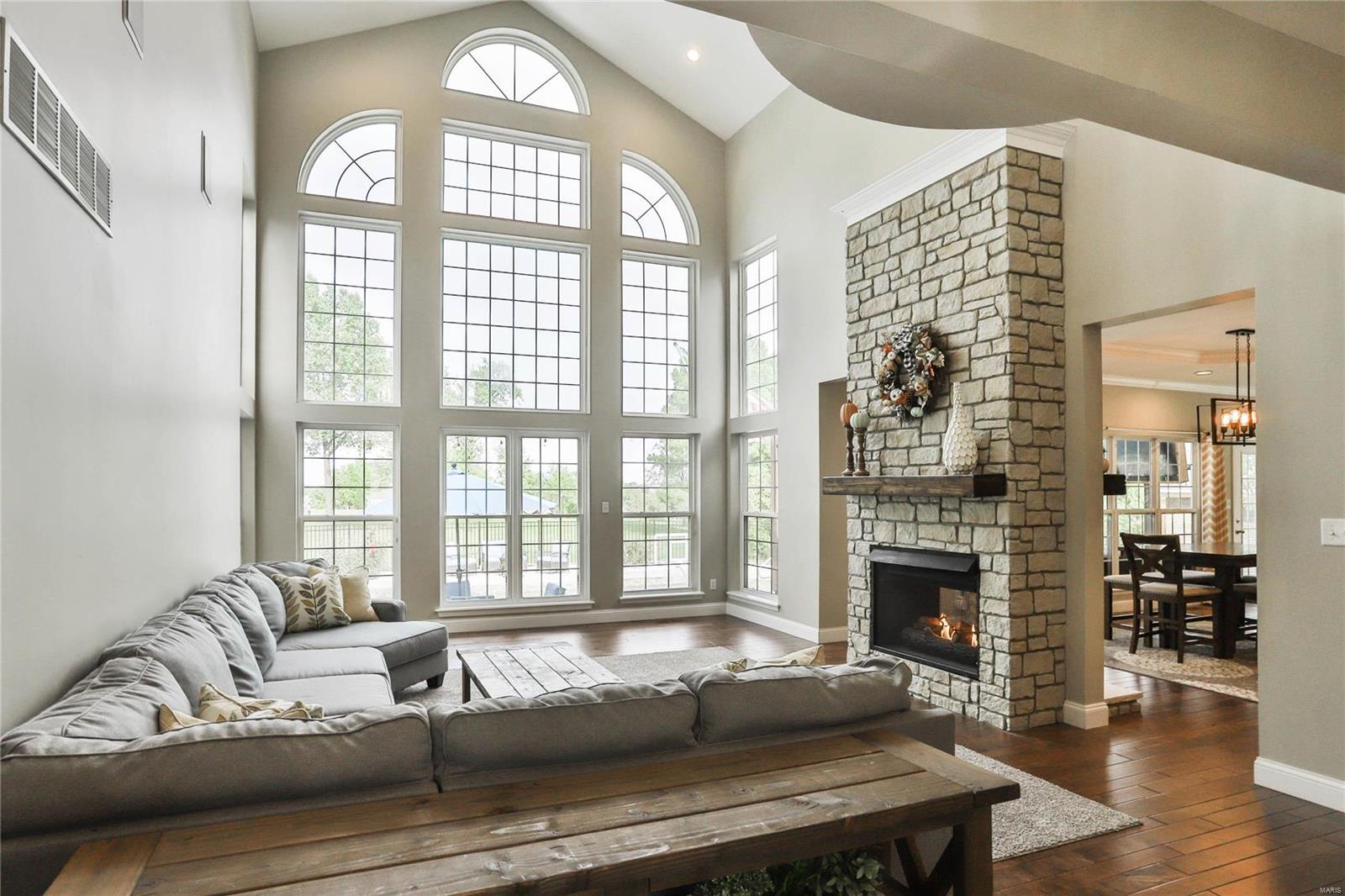 137 Roehampton Lane Weldon Spring, MO 63304 - Photo 3 of 94 Gallery Image 3