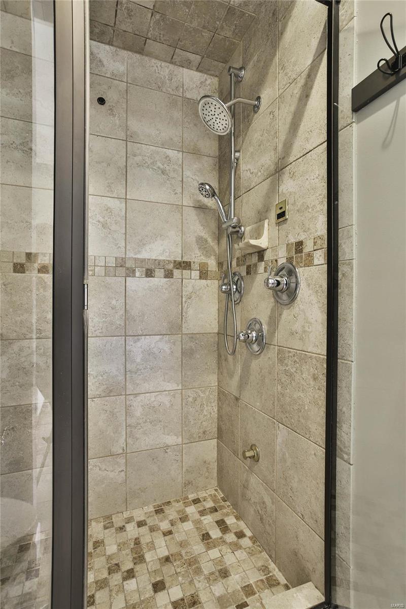 137 Roehampton Lane Weldon Spring, MO 63304 - Photo 55 of 94 Gallery Image 55