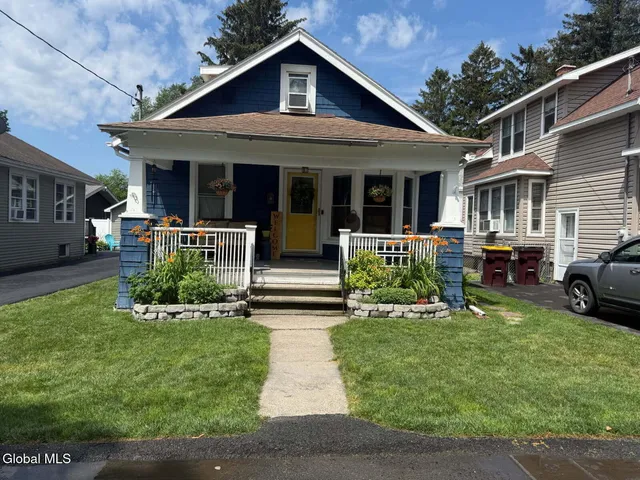 $217,500 | 17 Wayne Street, Troy, NY 12180
