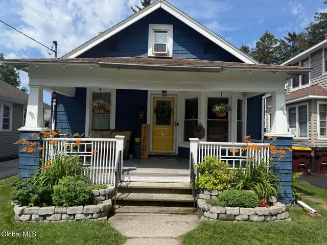 $214,500 | 17 Wayne Street, Brunswick, NY 12180