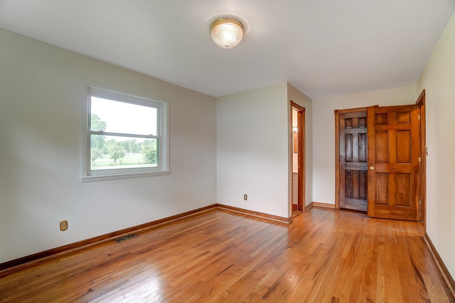 6035 Decker Road Franklin, OH 45005 - Photo 15 of 38