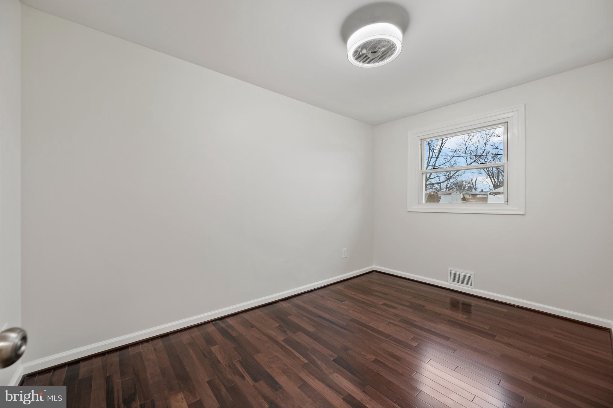 3128 Jeffland Road Baltimore, MD 21244 - Photo 19 of 35