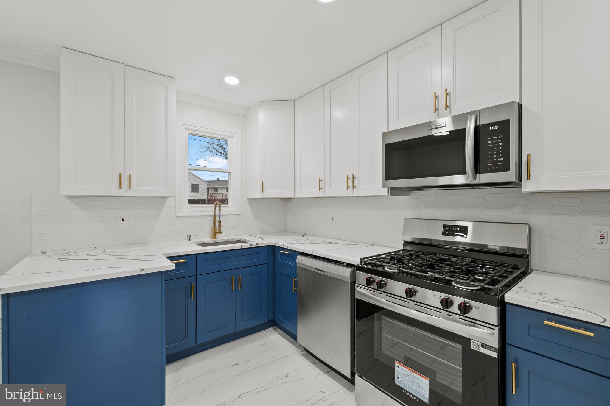 3128 Jeffland Road Baltimore, MD 21244 - Photo 5 of 35