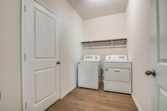 $2,150 | 319 Vitex Drive, Royse City, TX 75189