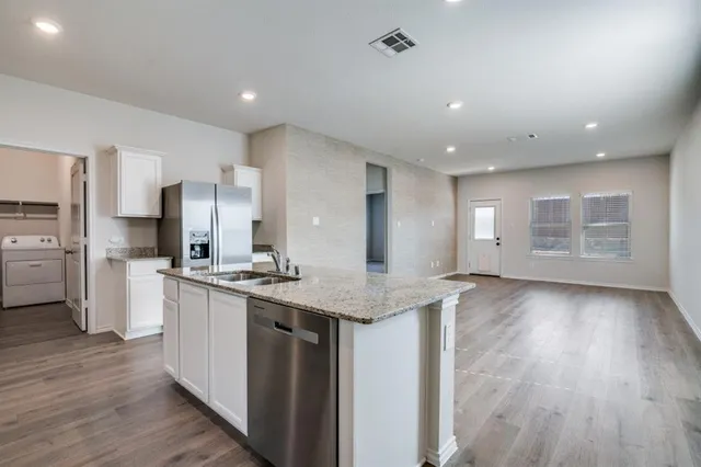 $2,150 | 319 Vitex Drive, Royse City, TX 75189