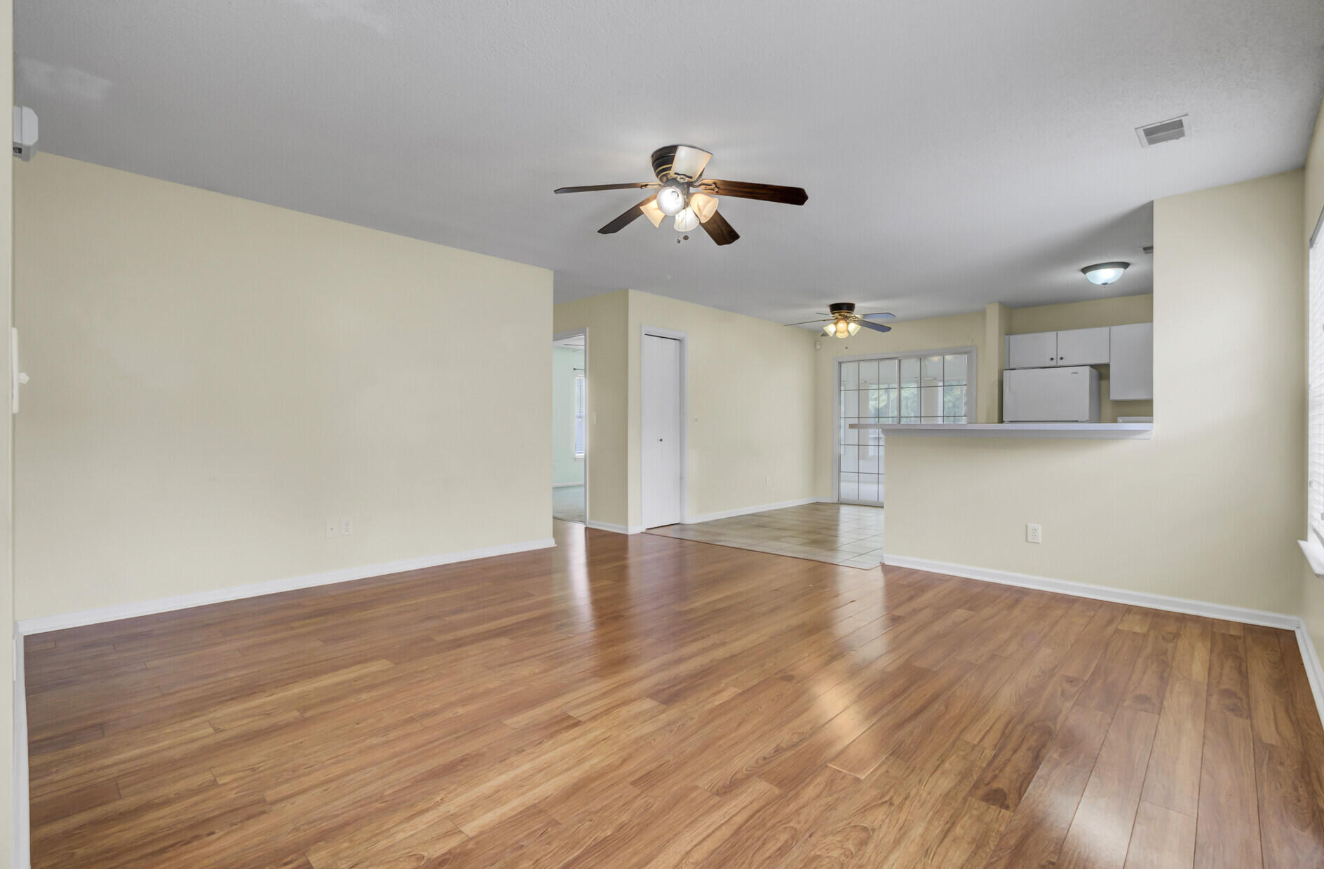 138 2 Pond Loop Ladson, SC 29456 - Photo 5 of 22 08_8_mls