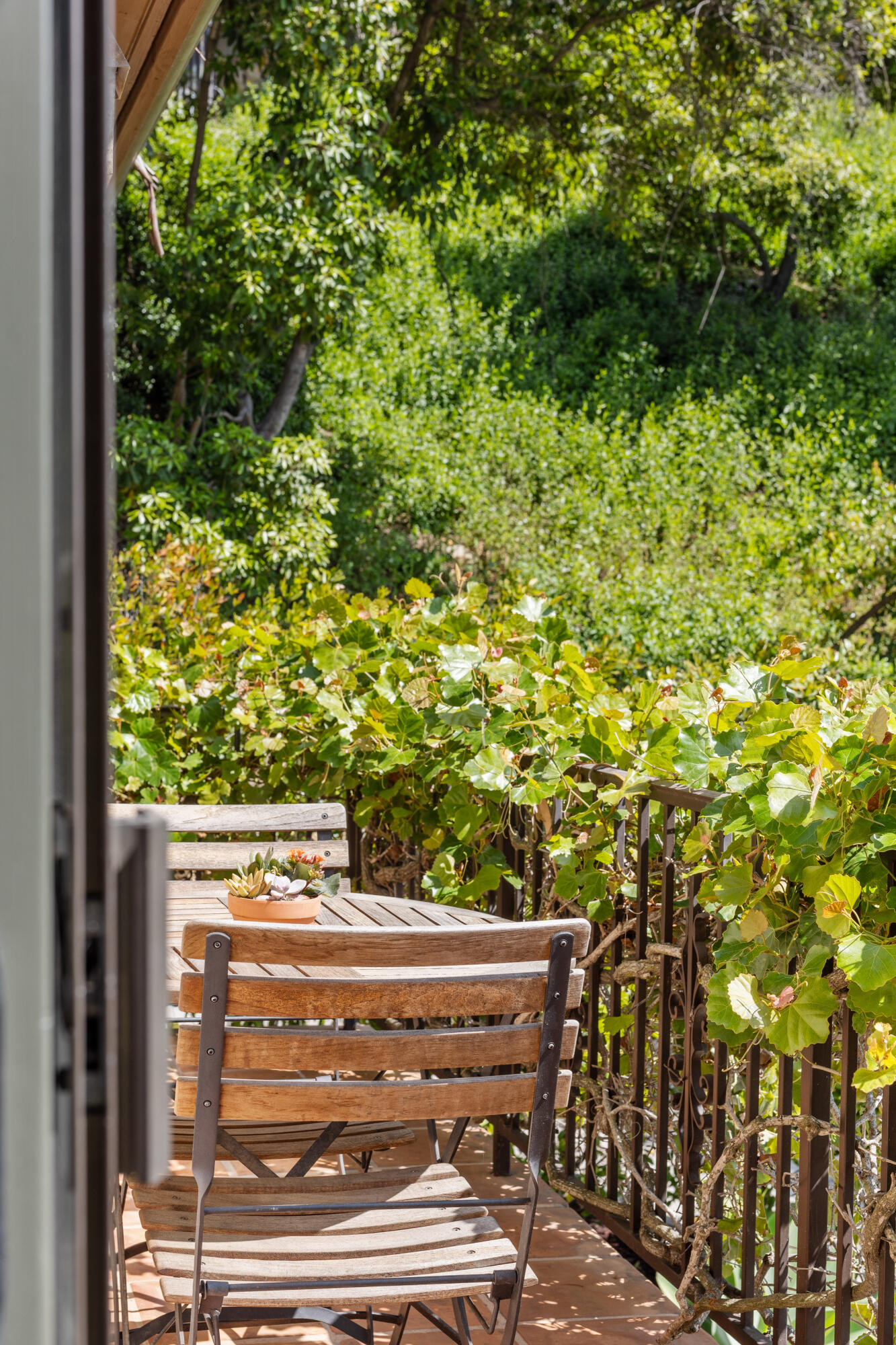 853 Jimeno Road Santa Barbara, CA 93103 - Photo 24 of 27 a view of fountain in middle of a forest