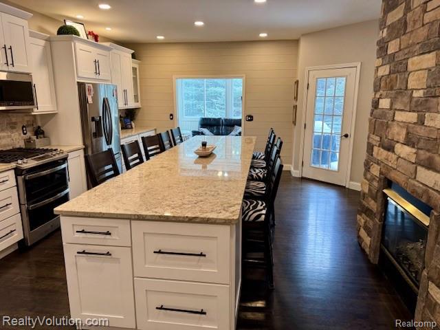 3597 Lippincott Road Lapeer, MI 48446 - Photo 4 of 49 Gallery Image 4