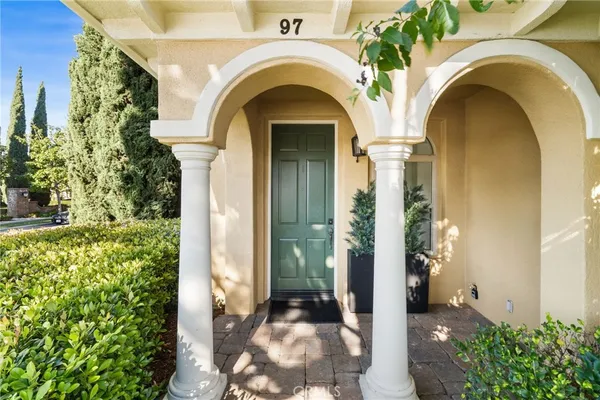 $1,599,000 | 97 Rinaldi, Irvine, CA 92620