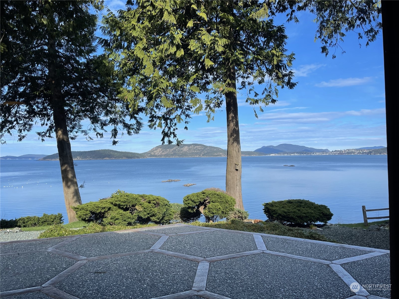 3559 Biz Point Road Anacortes, WA 98221 - Photo 2 of 37 a view of a garden