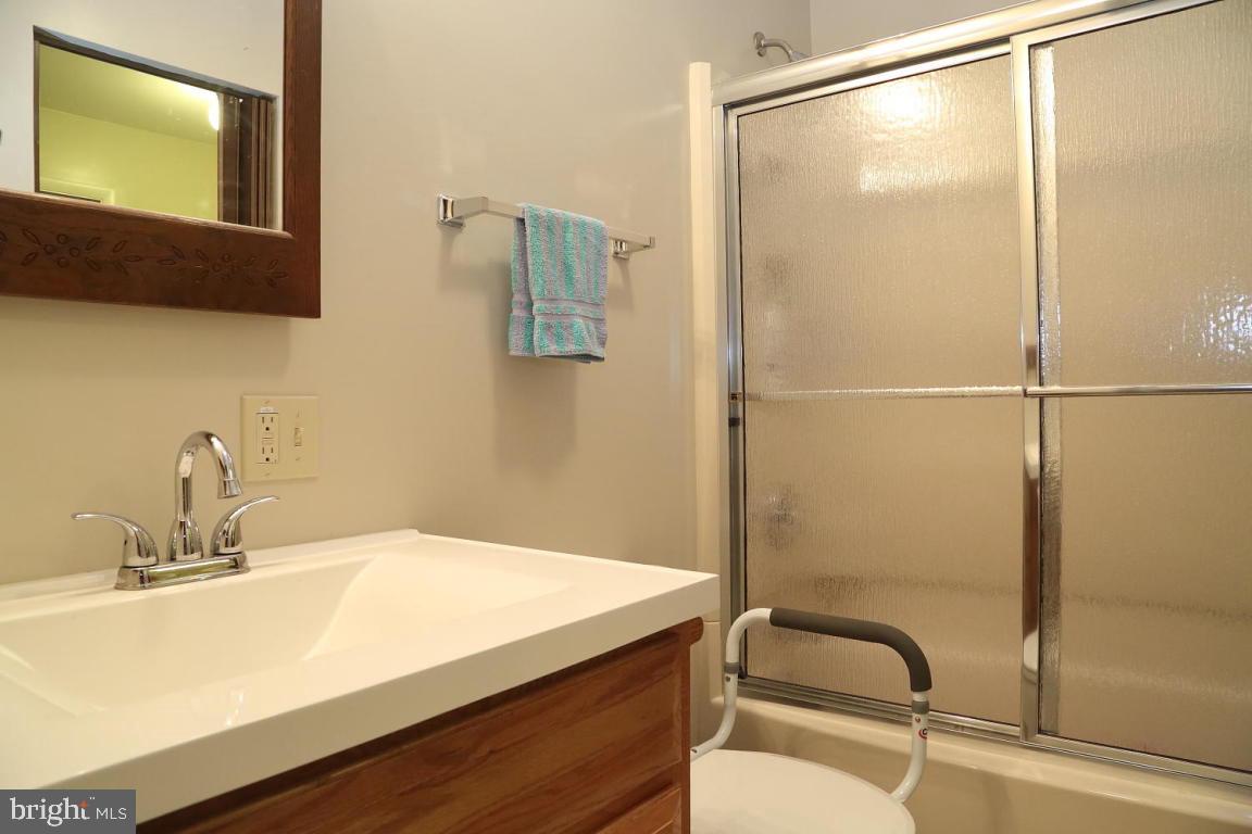 10 Branstock Court Lititz, PA 17543 - Photo 14 of 17