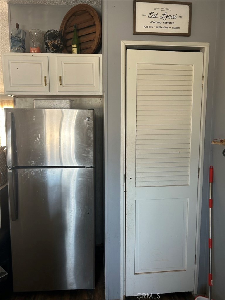 19033 Wagonwheel Road Helendale, CA 92342 - Photo 13 of 26