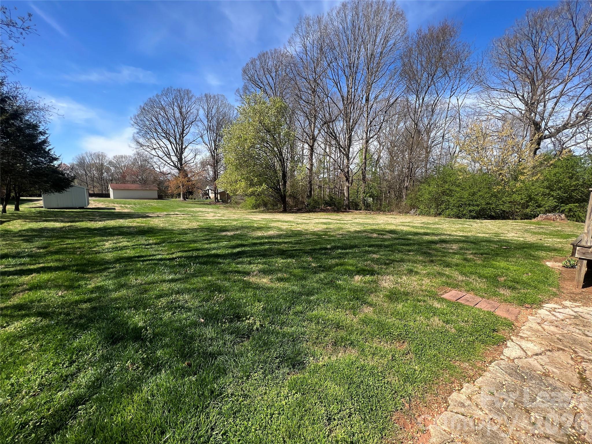 1369 Little Road Newton, NC 28658 - Photo 11 of 12