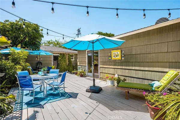 $1,100,000 | 3461 Gardenia Avenue, Long Beach, CA 90807