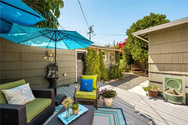 $1,100,000 | 3461 Gardenia Avenue, Long Beach, CA 90807