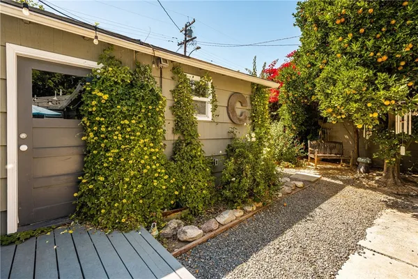 $1,100,000 | 3461 Gardenia Avenue, Long Beach, CA 90807