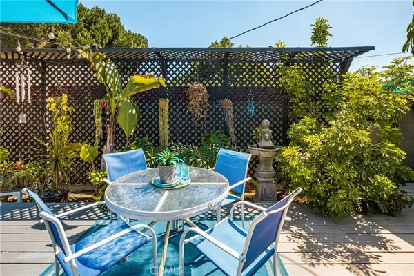 $1,100,000 | 3461 Gardenia Avenue, Long Beach, CA 90807